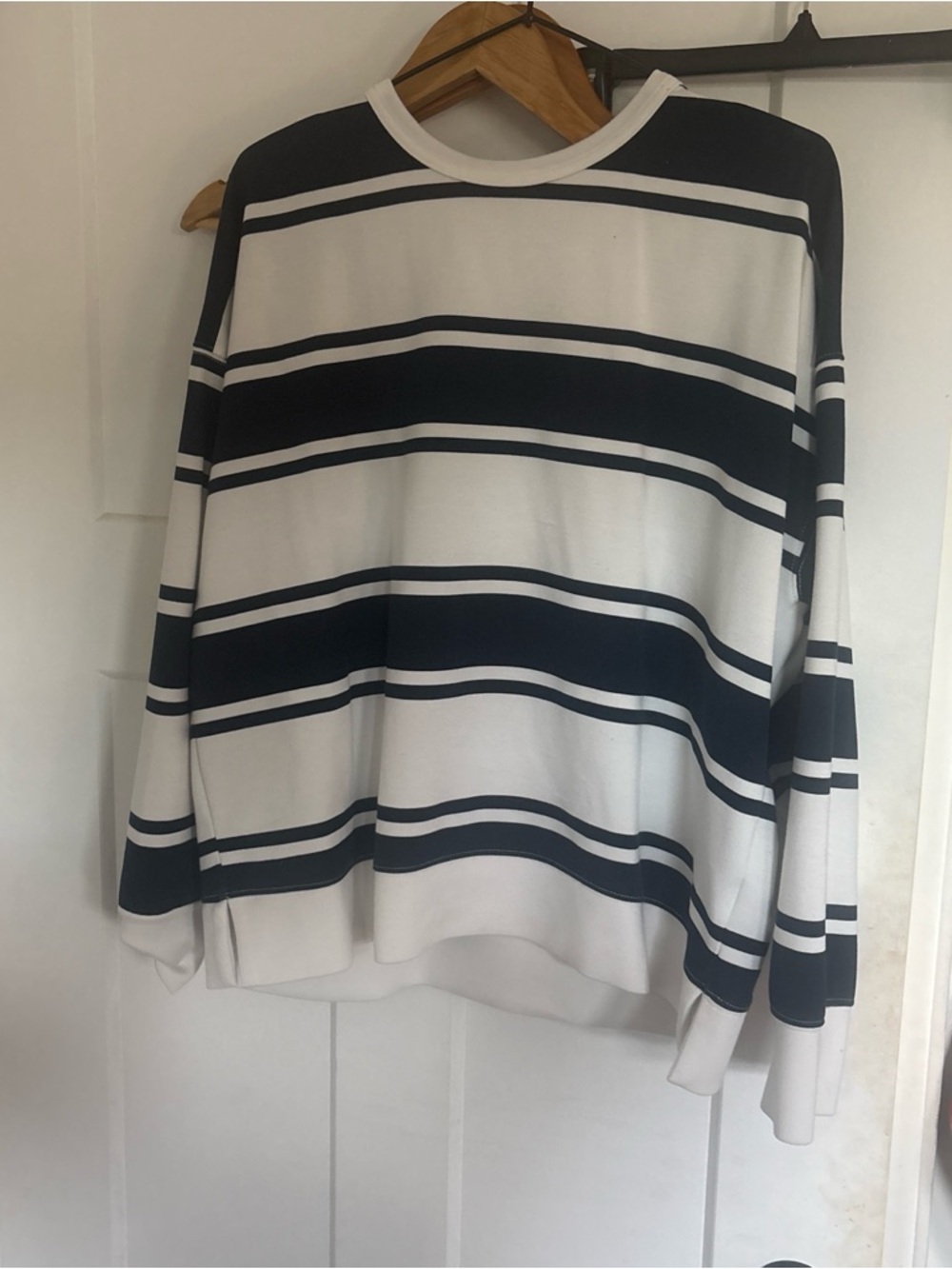 women’s Navy and White Striped Sweater